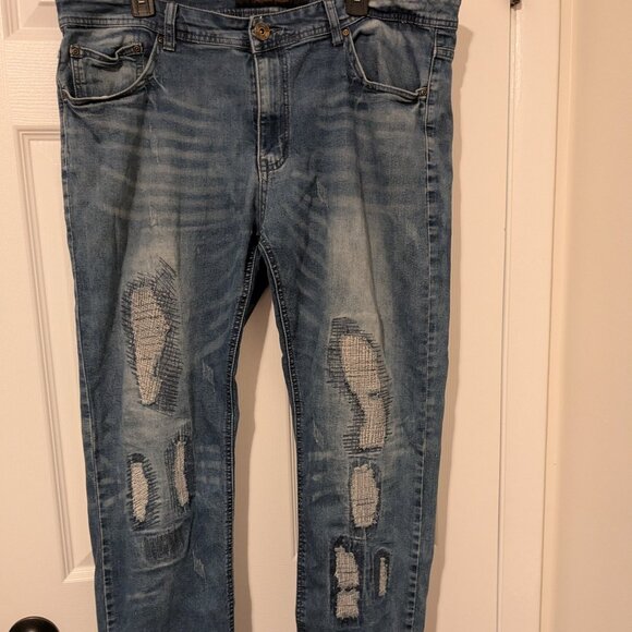 Brooklyn Laundry American Collection distressed straight leg jeans size 38 x 32 - Picture 2 of 11
